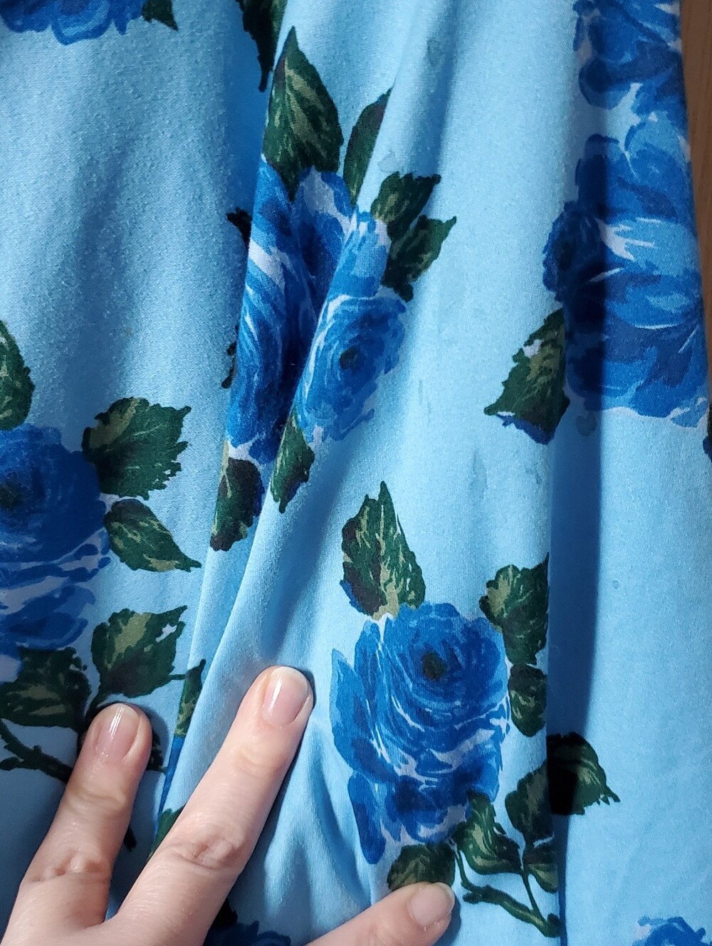 Vixen by Micheline Pitt Sweetheart Swing Dress in Blue Roses, Size 4X - Picture 12 of 12